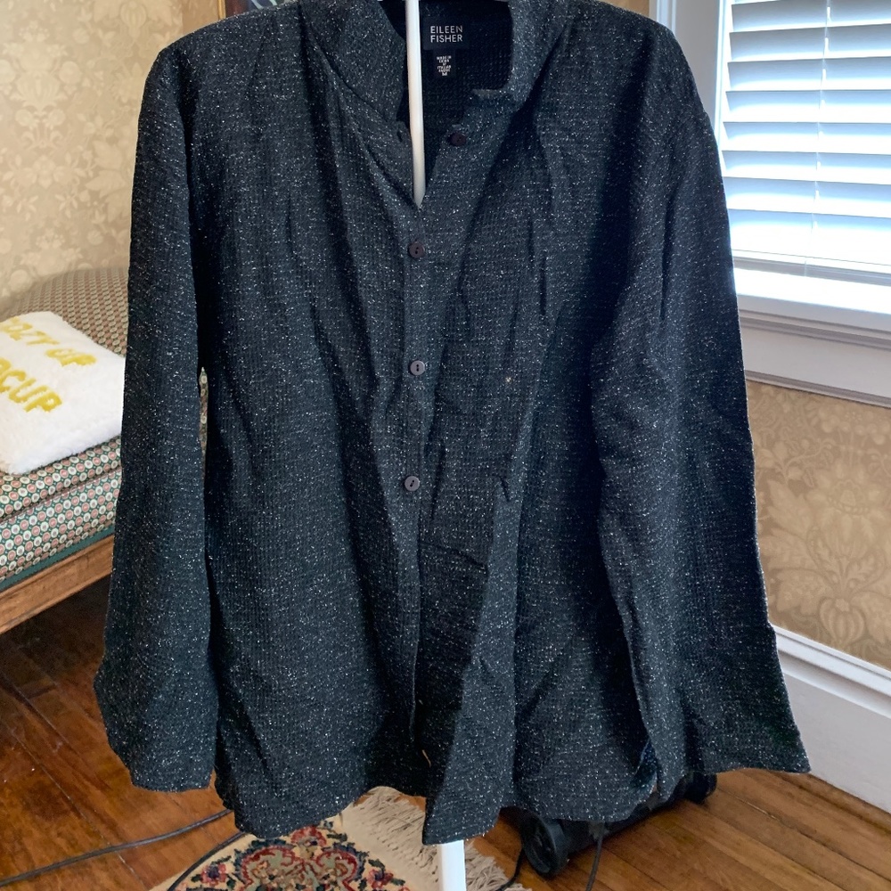 Eileen fisher viscose snd silk high collar top. Worn maybe once or twice